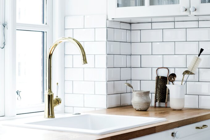 Damixa Tradition keittiöhana pesukoneventtiilillä, 370717700, kirkas messinki pvd