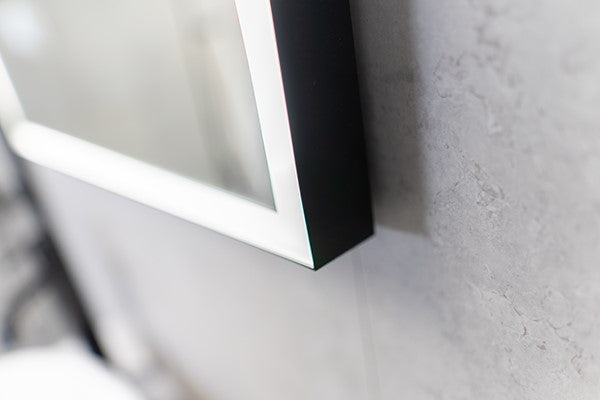 Otsoson EVO alumiinikehysvalopeili 120x70, musta kehys